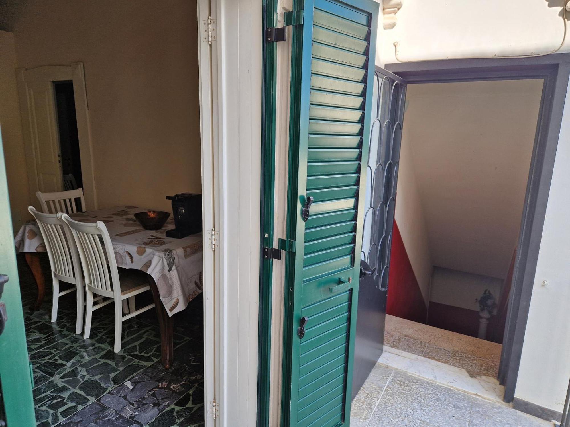 Palazzo Costantini Bed & Breakfast San Donato di Lecce Екстериор снимка